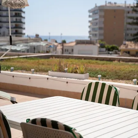 Sun-drenched, Sea-view With Giant Patio! Apartment *