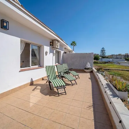 Sun-drenched, Sea-view With Giant Patio! Apartment *